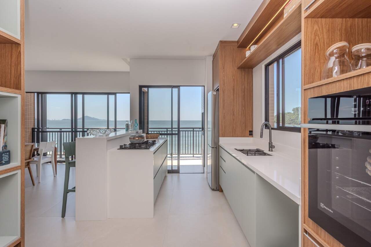 Apartamento para aluguel no Cabeçudas: 