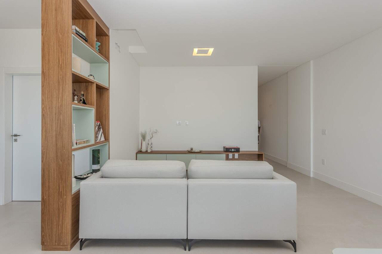 Apartamento para aluguel no Cabeçudas: 