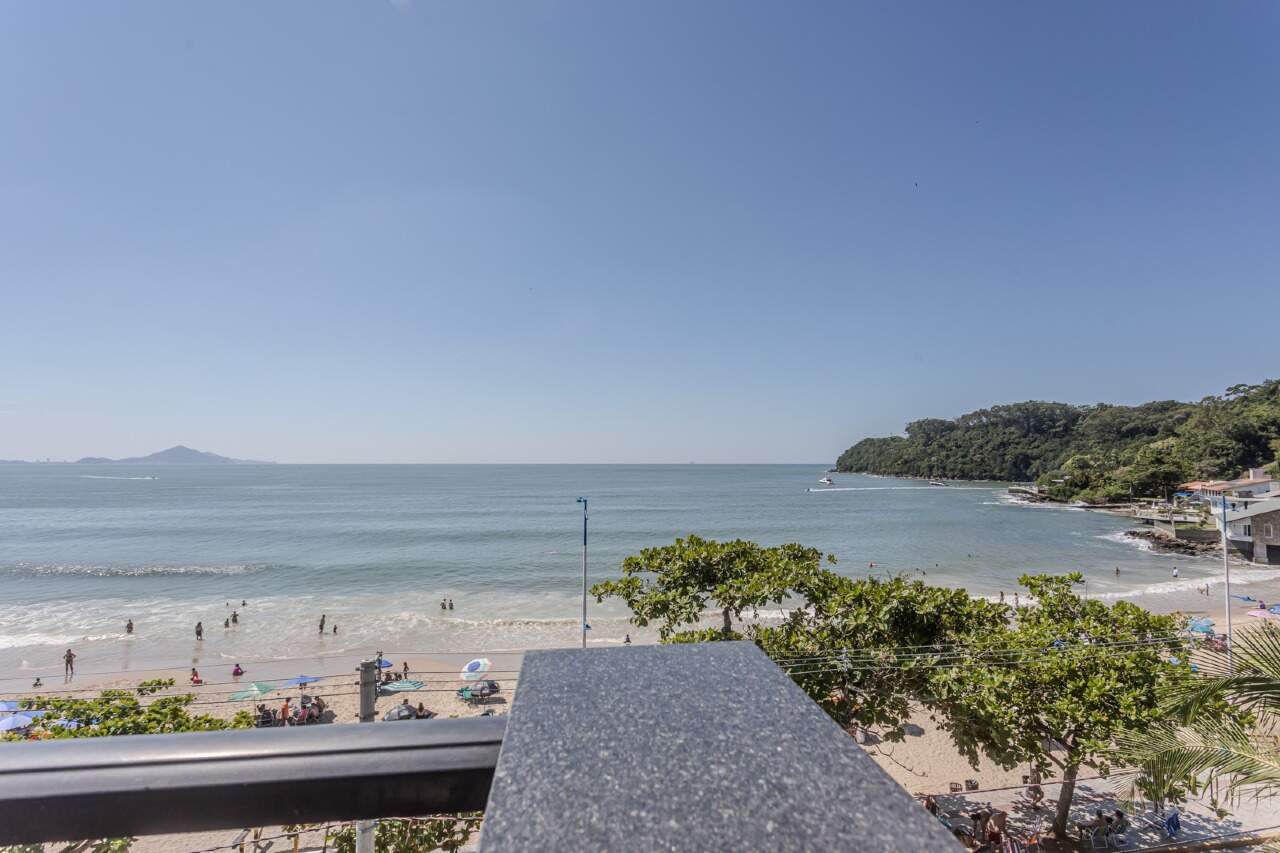 Apartamento para aluguel no Cabeçudas: 