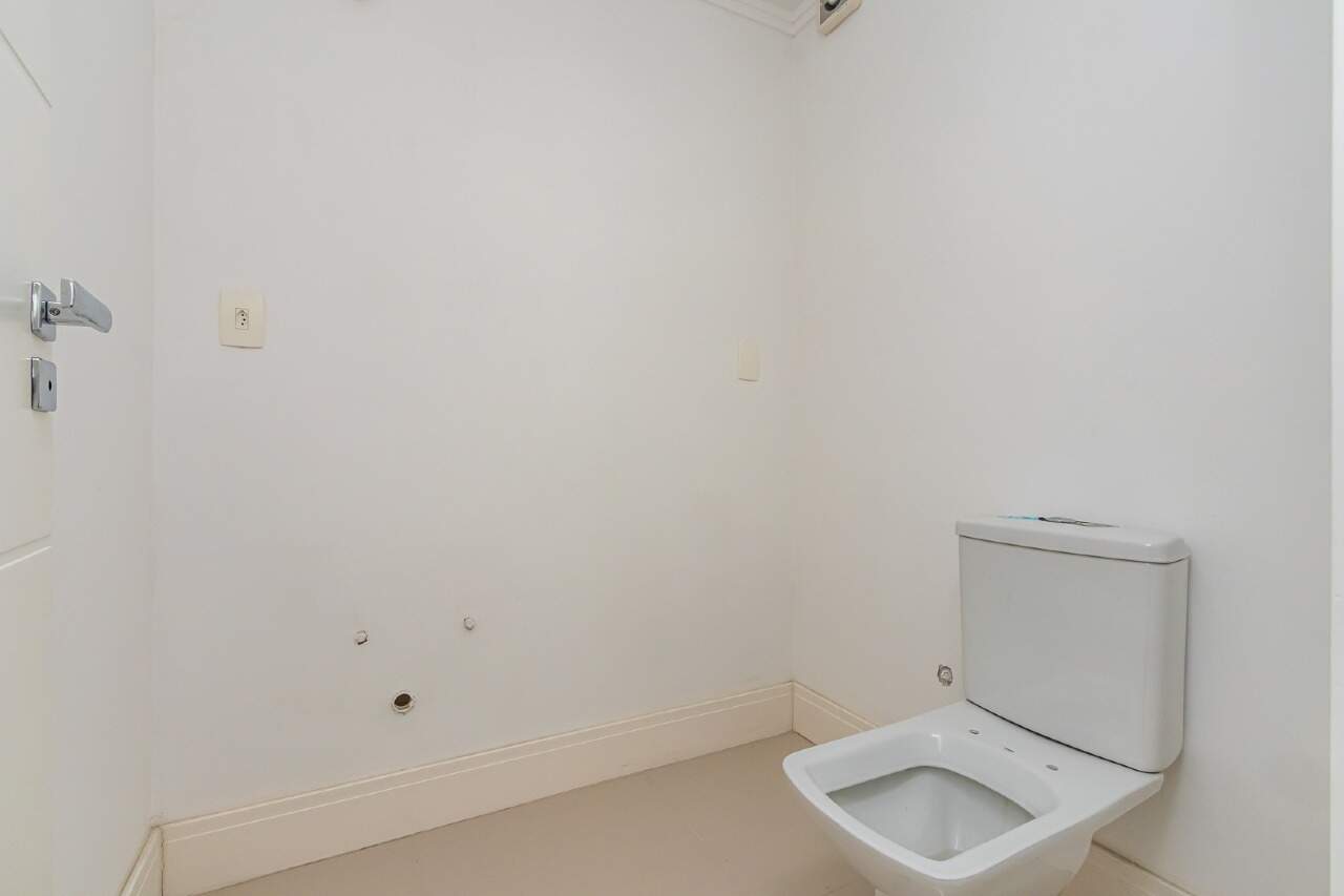 Casas para aluguel no Praia dos Amores: 