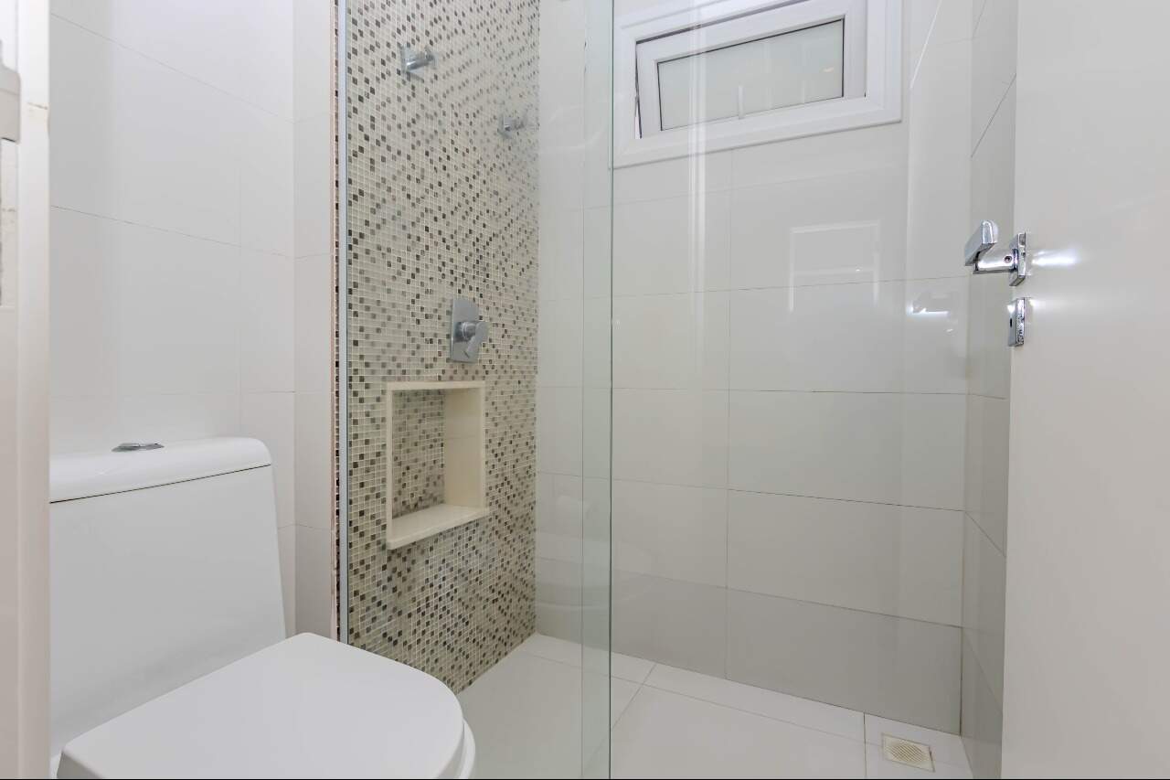 Casas para aluguel no Praia dos Amores: 