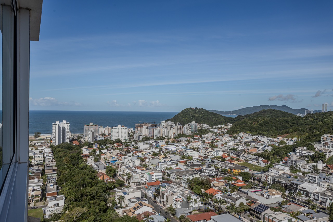 Apartamento à venda no Praia Brava: 