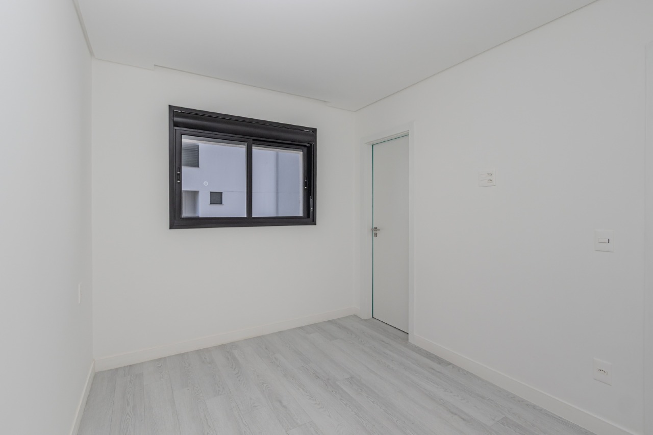 Apartamento à venda no Praia Brava: 