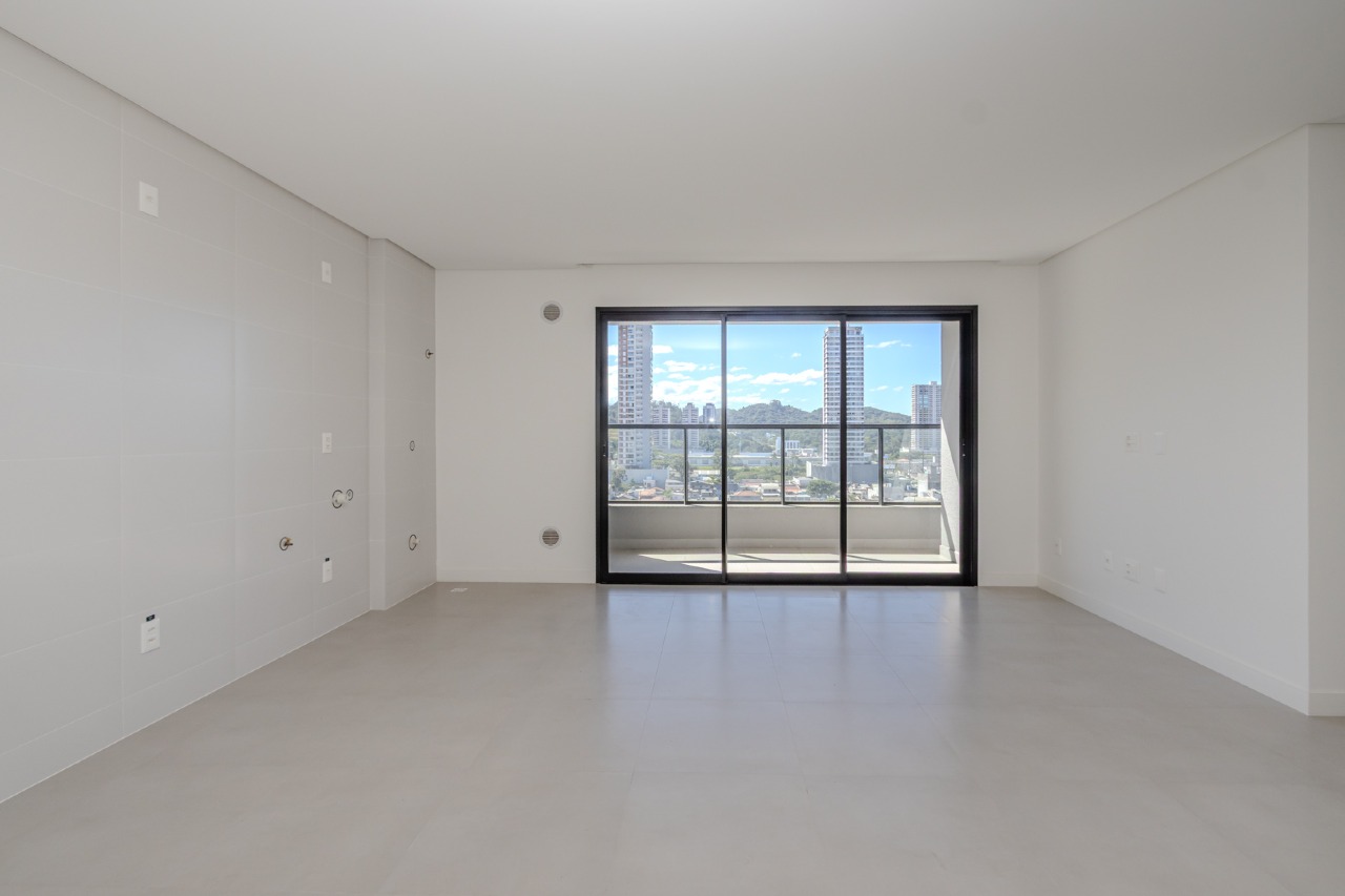 Apartamento à venda no Praia Brava: 