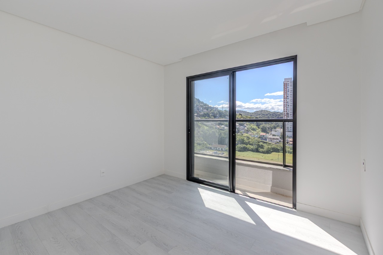 Apartamento à venda no Praia Brava: 