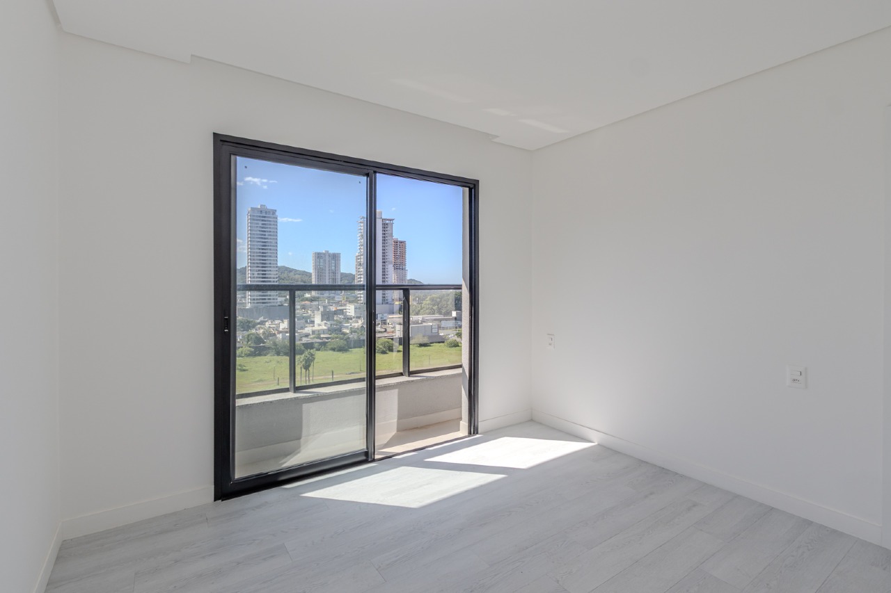 Apartamento à venda no Praia Brava: 