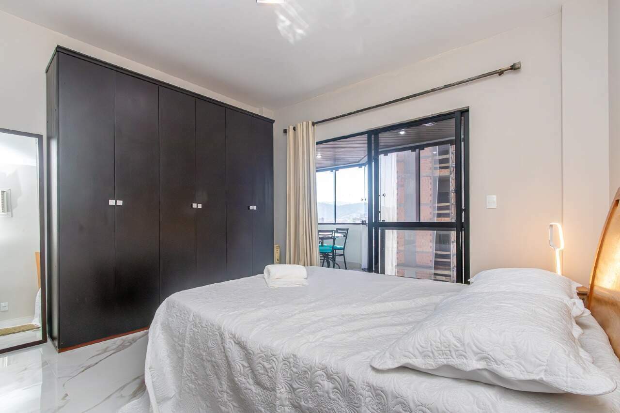 Apartamento para aluguel no Centro: 