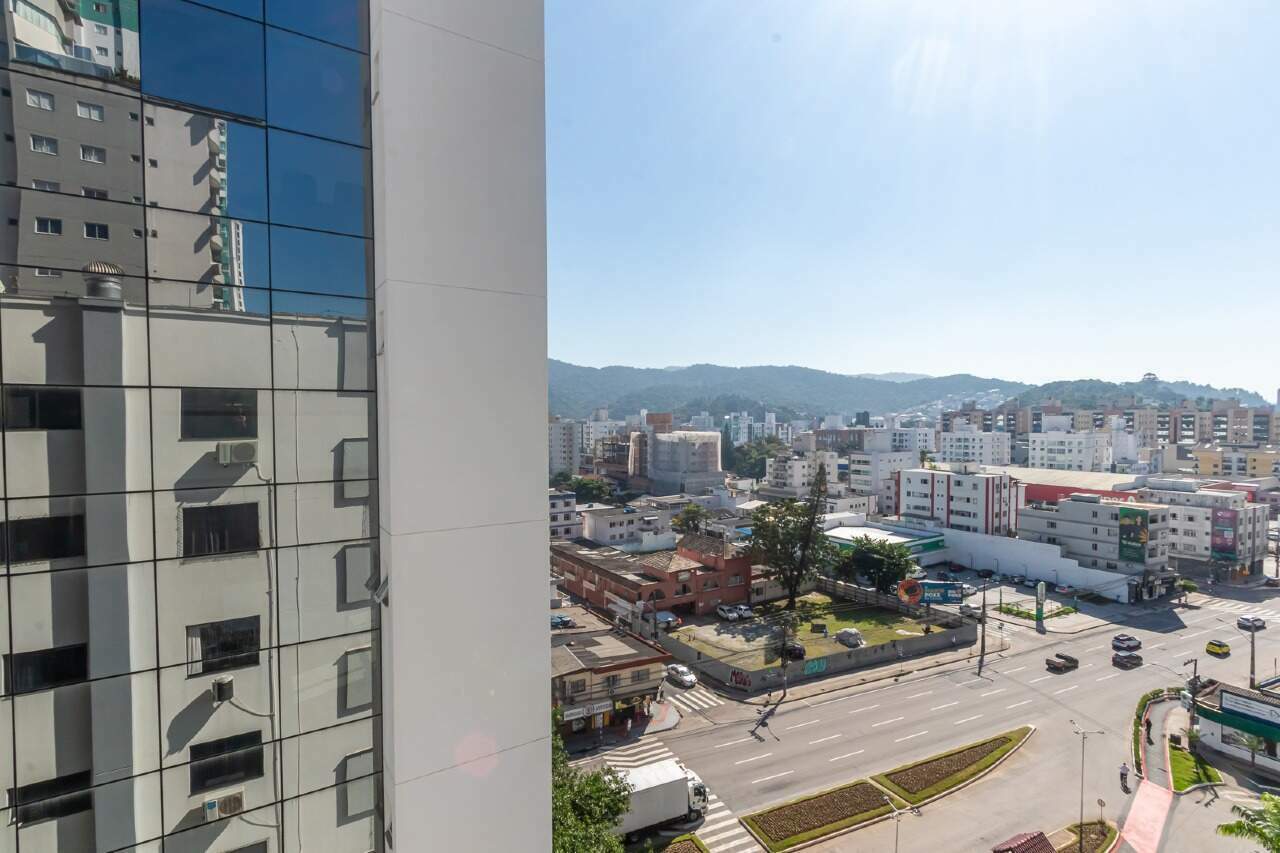 Apartamento para aluguel no Centro: 