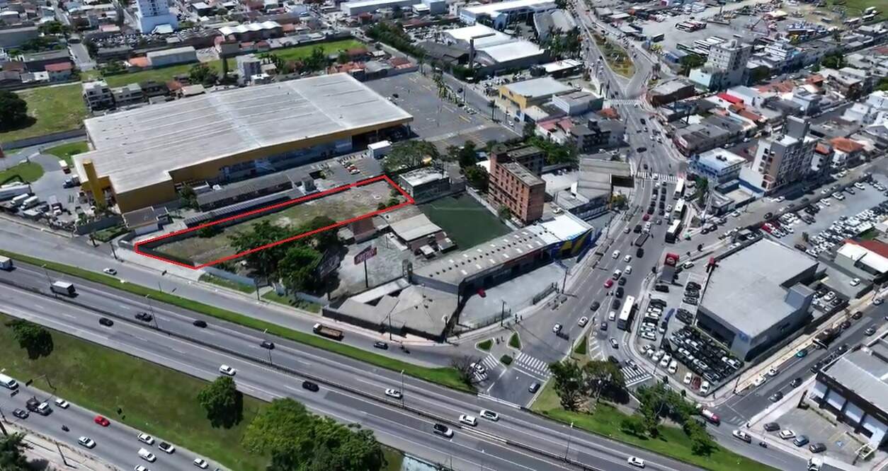 Terreno para aluguel no Centro: 