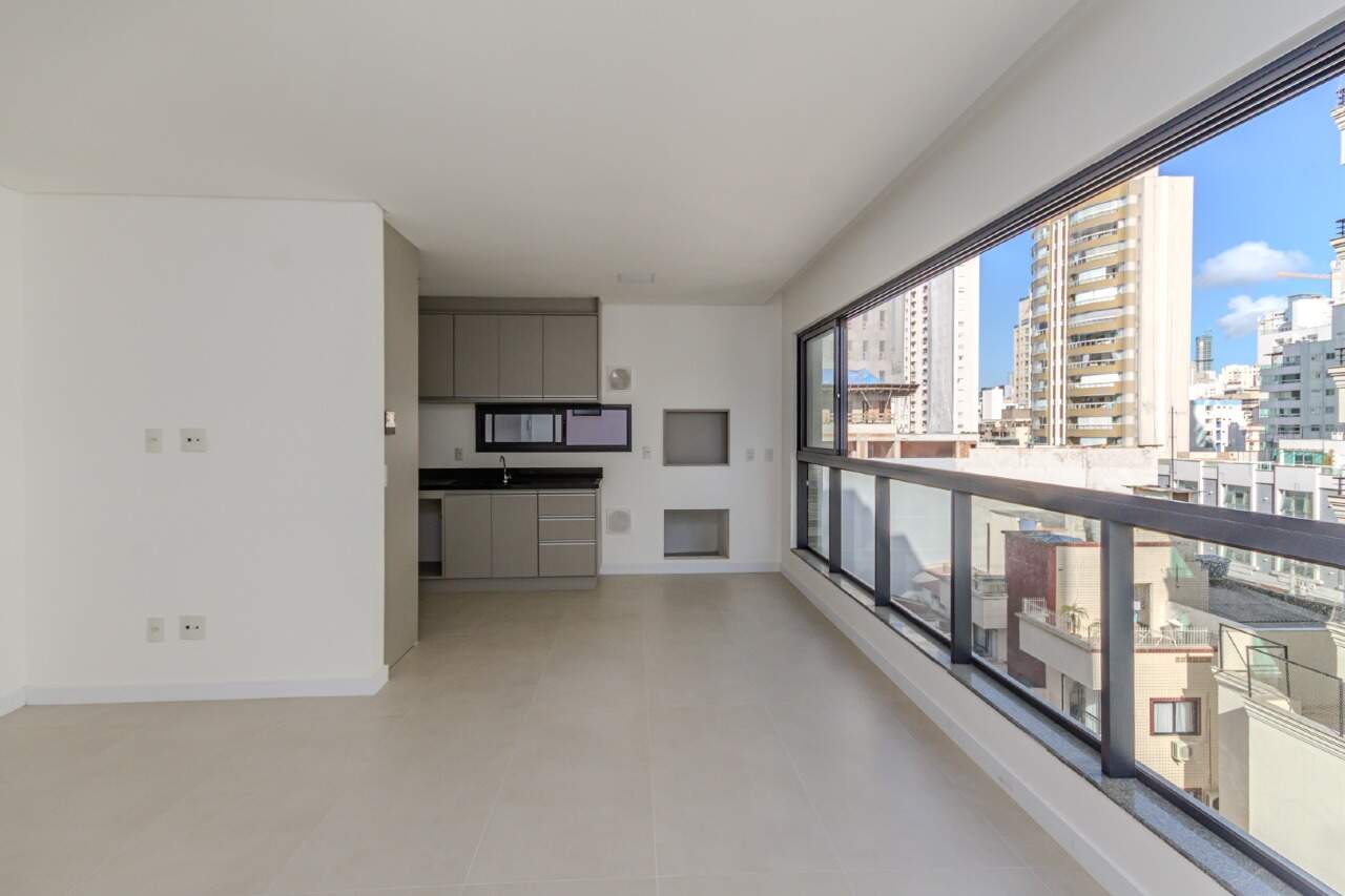 Apartamento para aluguel no Centro: 