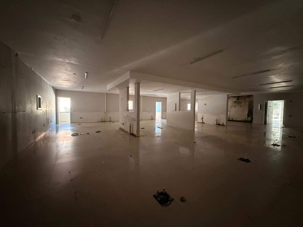 Sala Comercial para aluguel no Pioneiros: