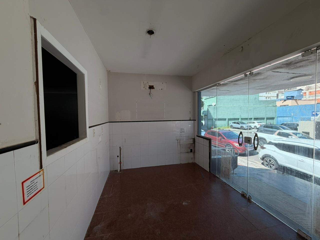 Sala Comercial para aluguel no Pioneiros:
