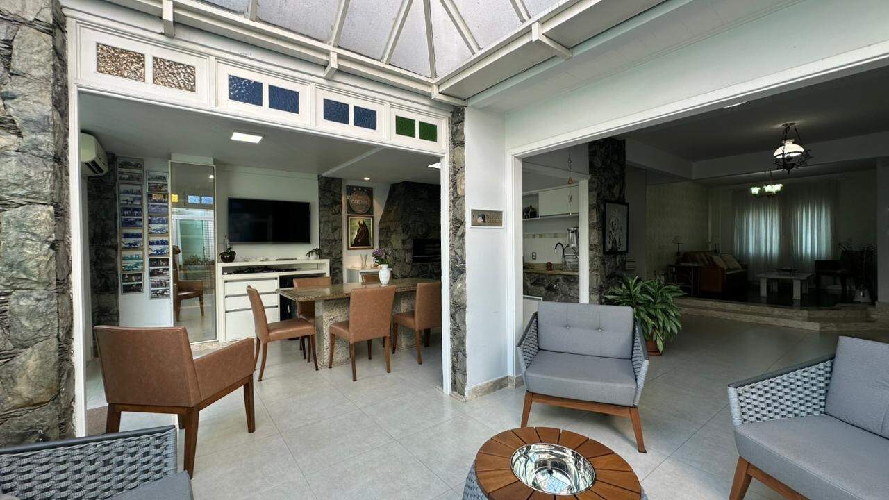 Casas para aluguel no Centro: 