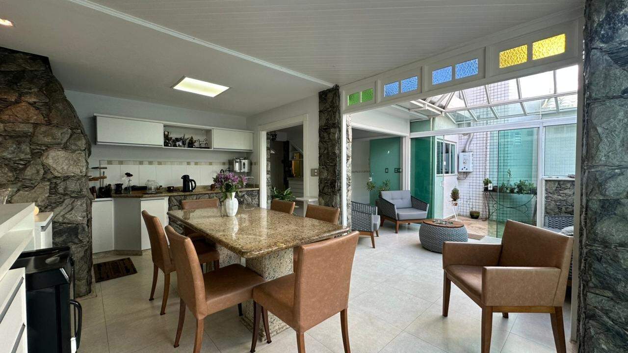 Casas para aluguel no Centro: 