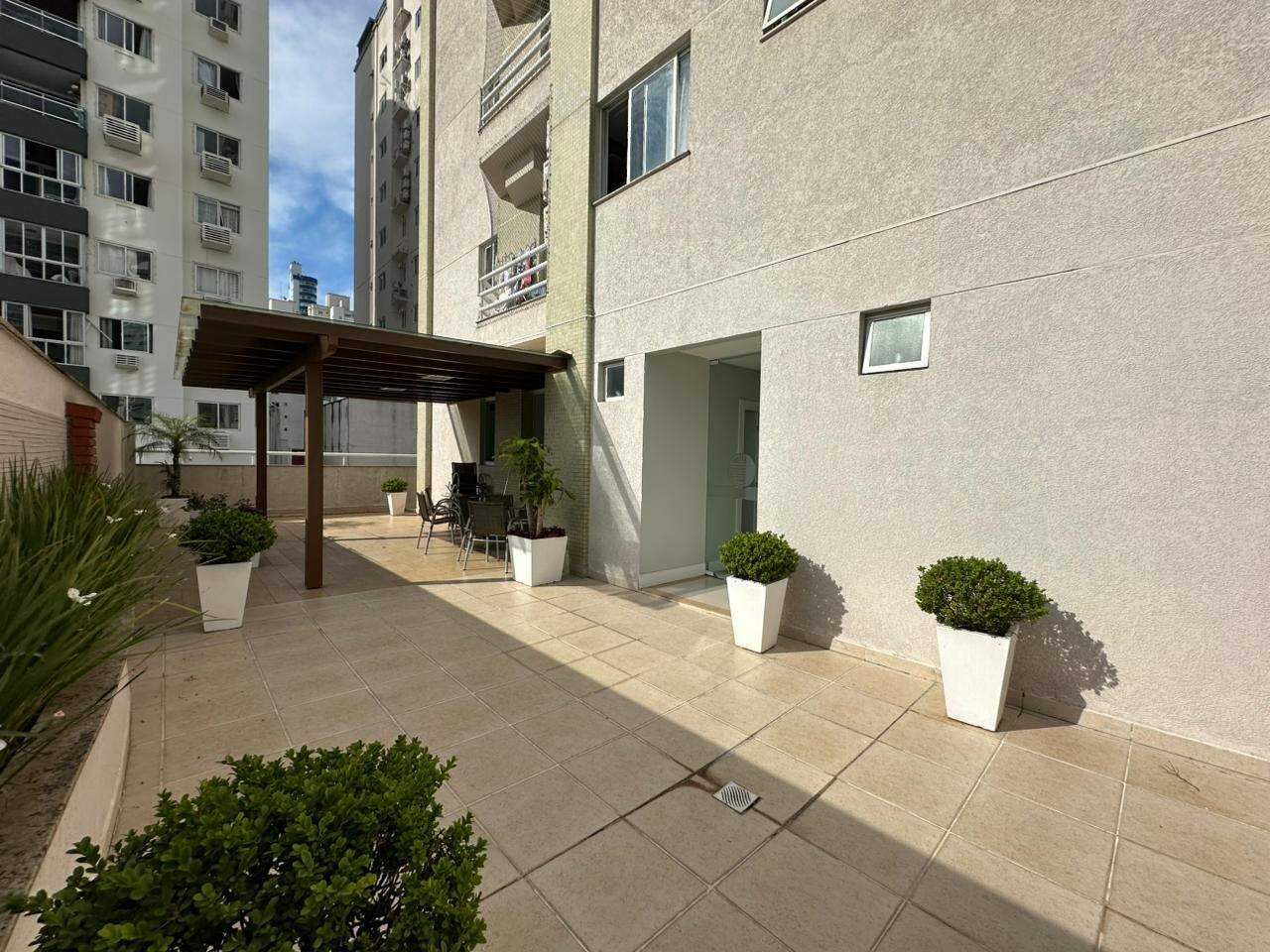 Apartamento para aluguel no Centro: 