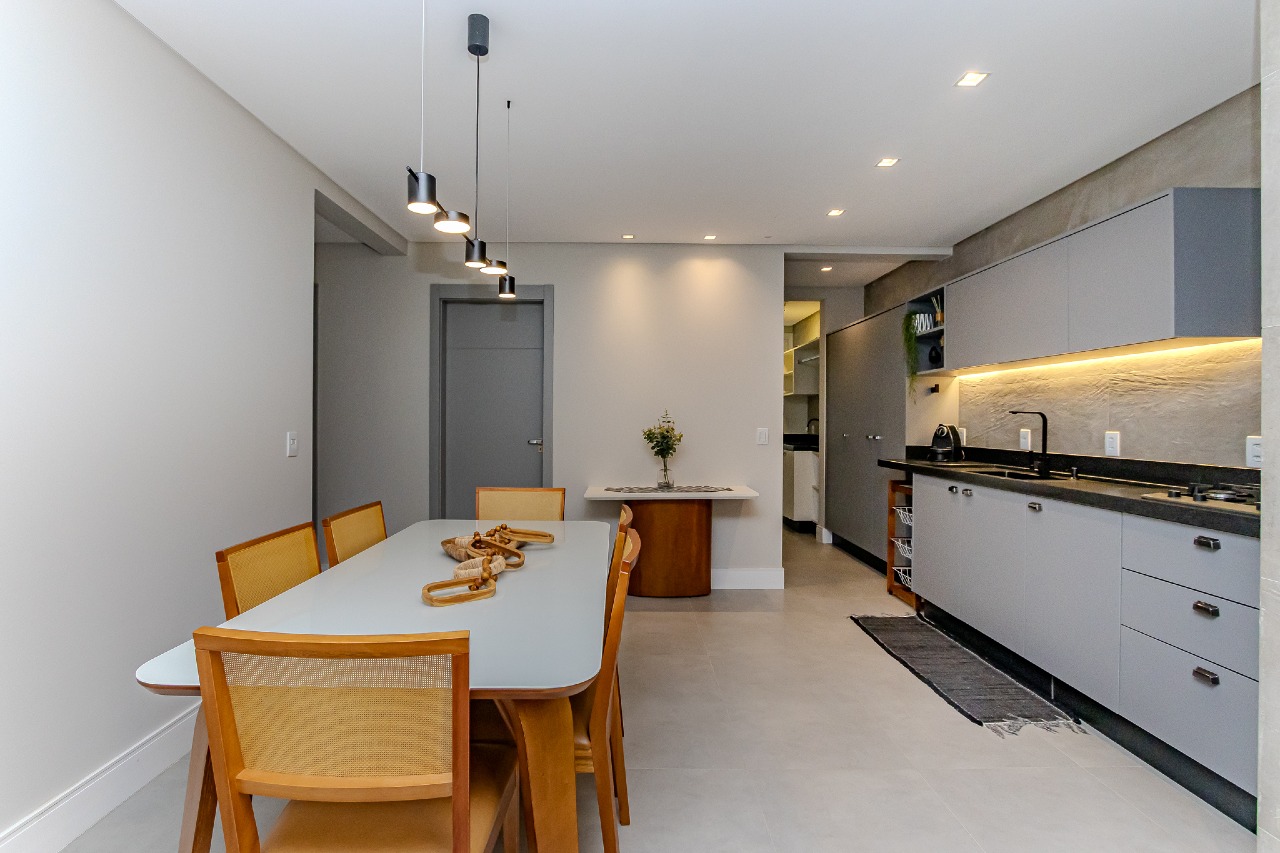 Apartamento à venda no Praia dos Amores: 