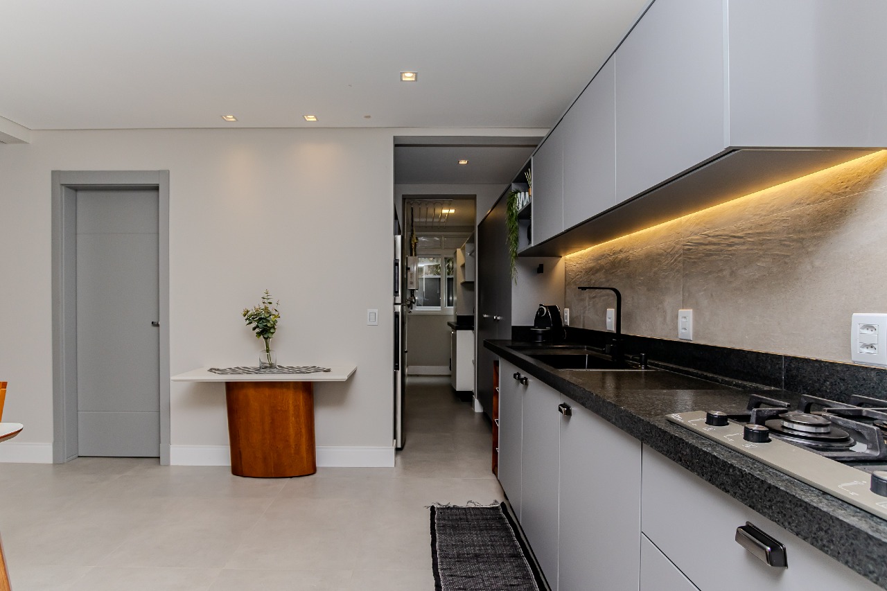 Apartamento à venda no Praia dos Amores: 