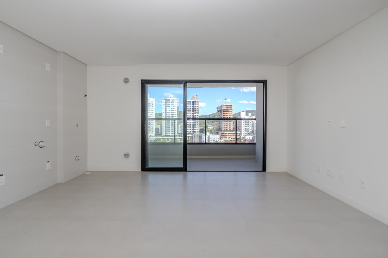 Apartamento à venda no Praia Brava: 