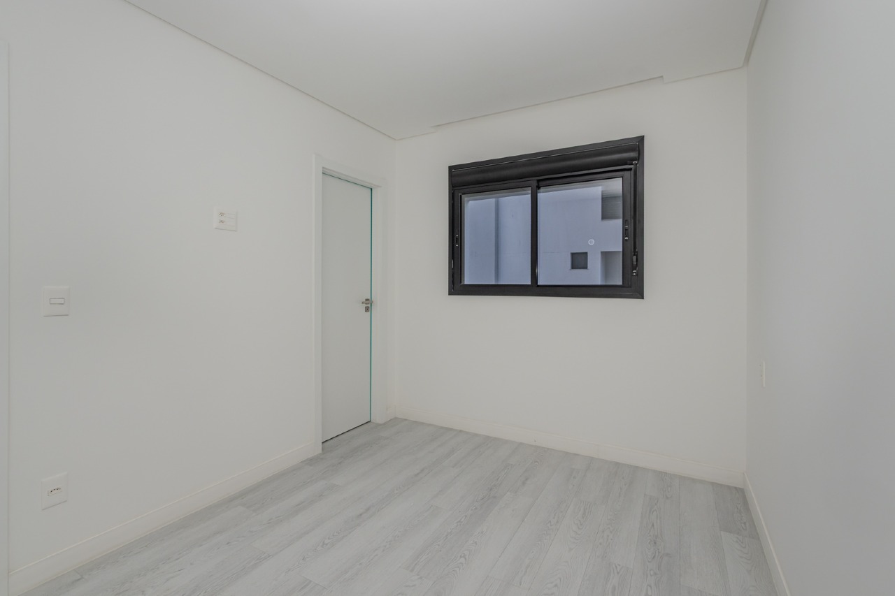 Apartamento à venda no Praia Brava: 