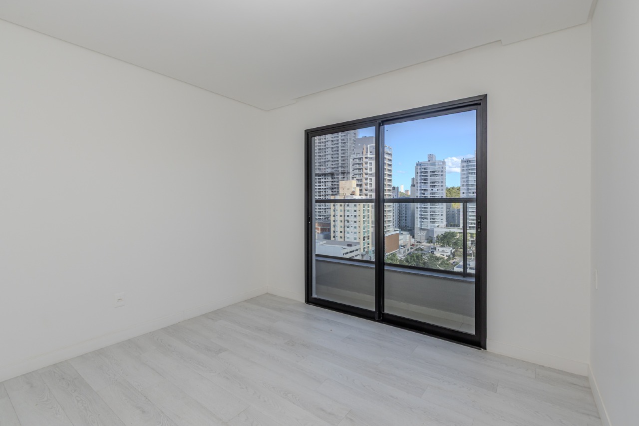 Apartamento à venda no Praia Brava: 