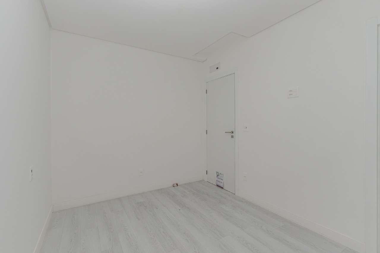 Apartamento à venda no Praia Brava: 