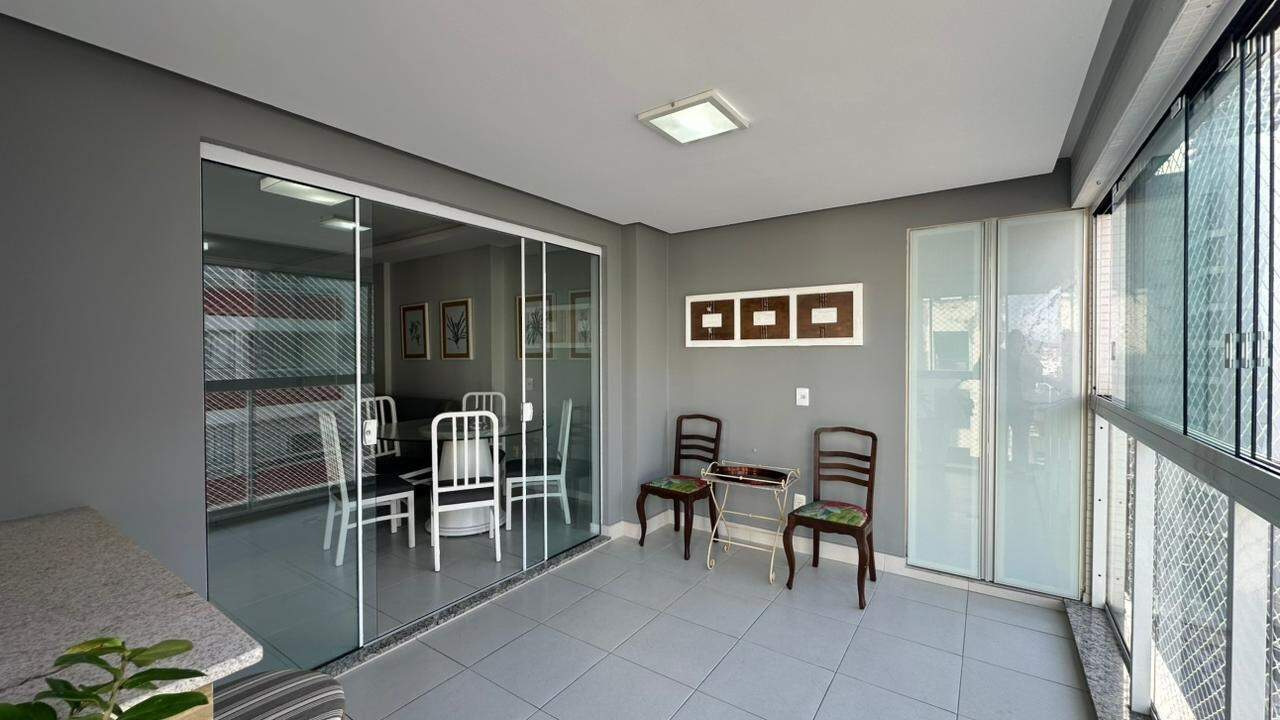 Apartamento para aluguel no Centro: 