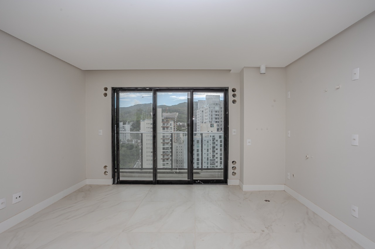 Apartamento à venda no Praia Brava: 