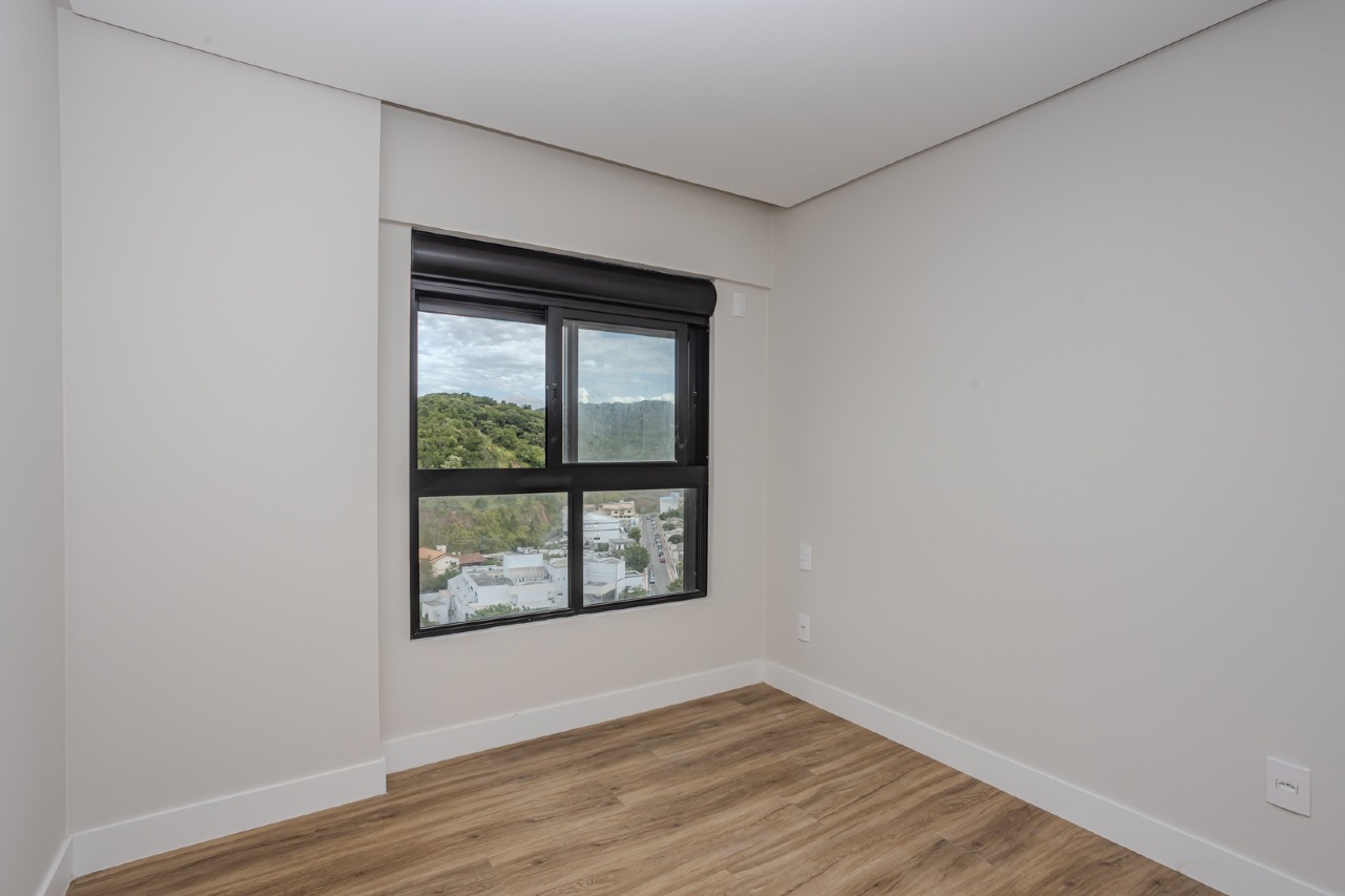 Apartamento à venda no Praia Brava: 