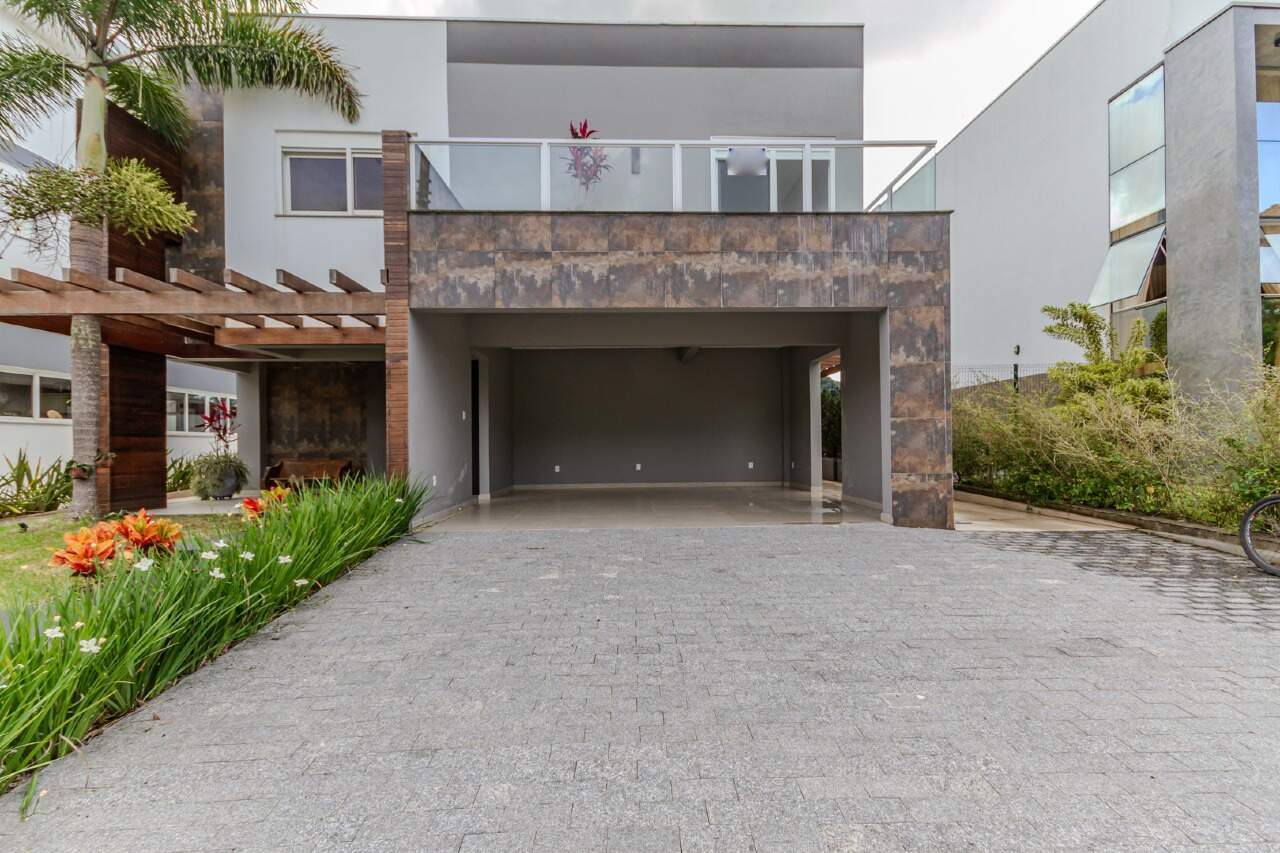 Casas à venda no Ariribá: 