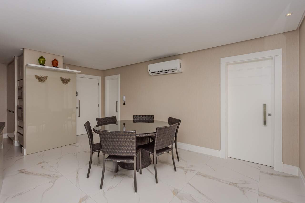 Apartamento para aluguel no Centro: 