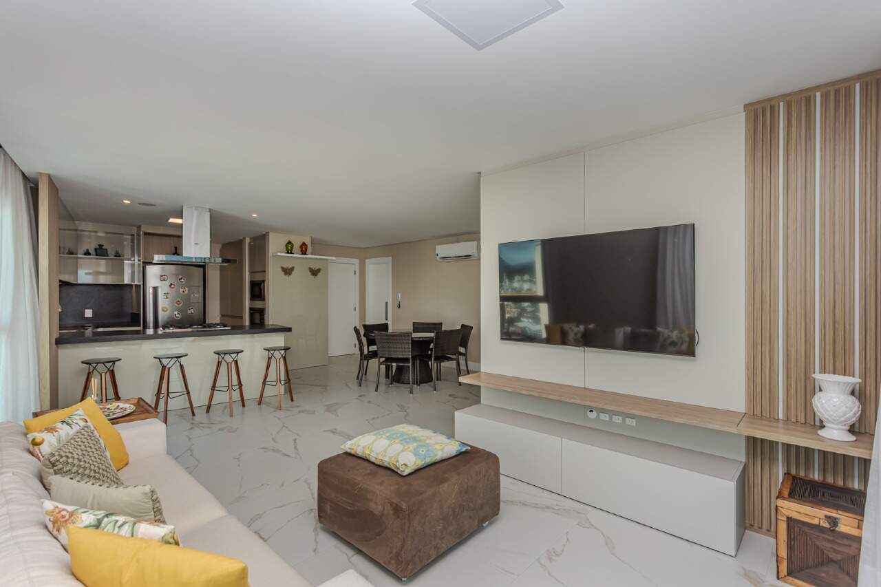 Apartamento para aluguel no Centro: 