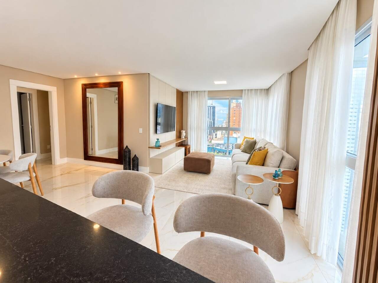 Apartamento para aluguel no Centro: 