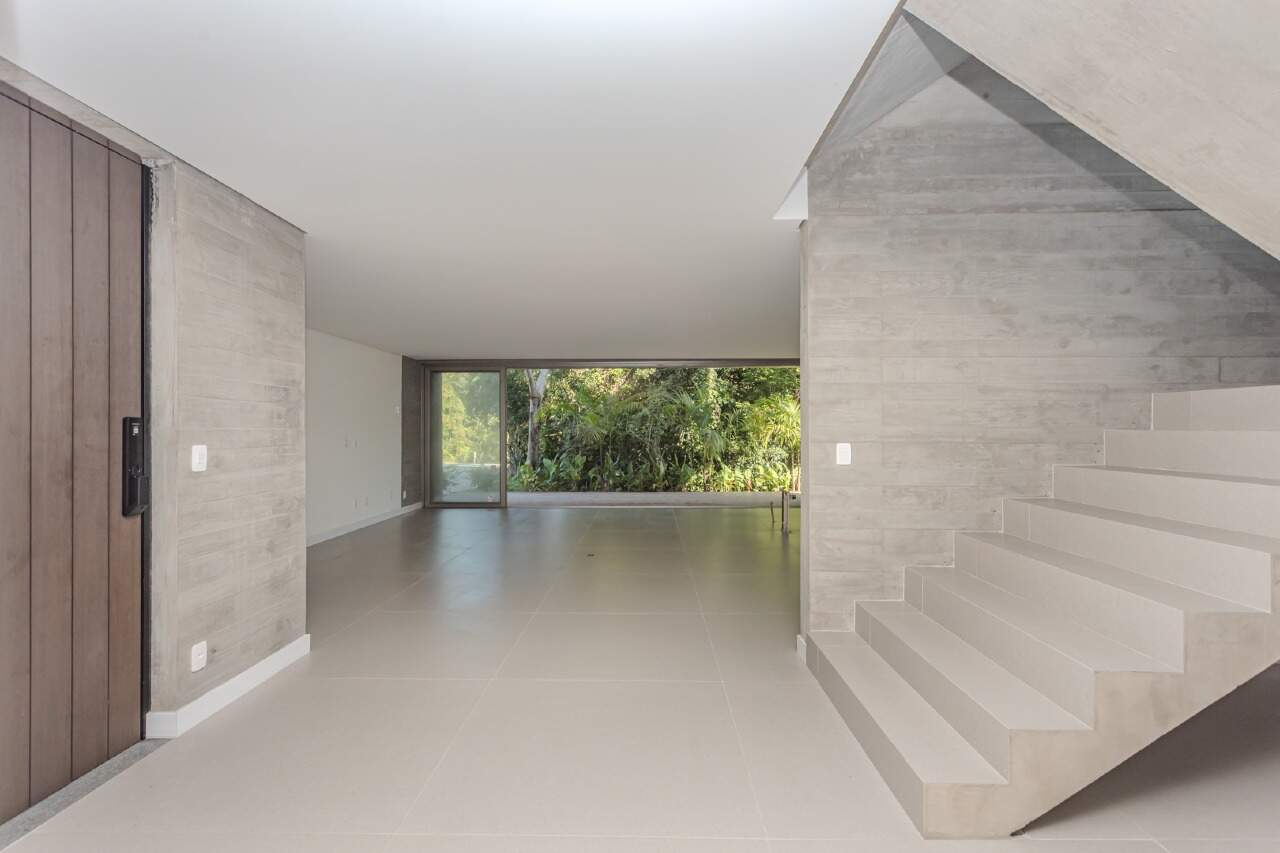 Casas à venda no Praia do Estaleiro: 