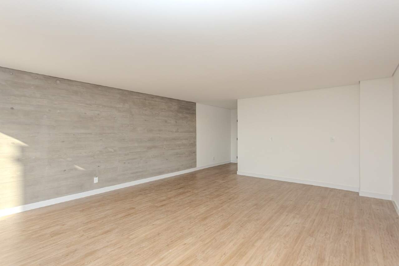 Casas à venda no Praia do Estaleiro: 