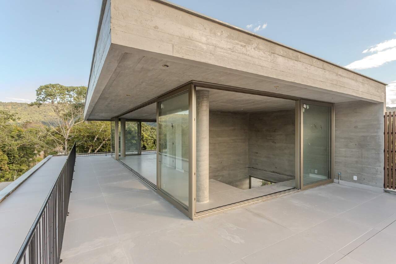 Casas à venda no Praia do Estaleiro: 