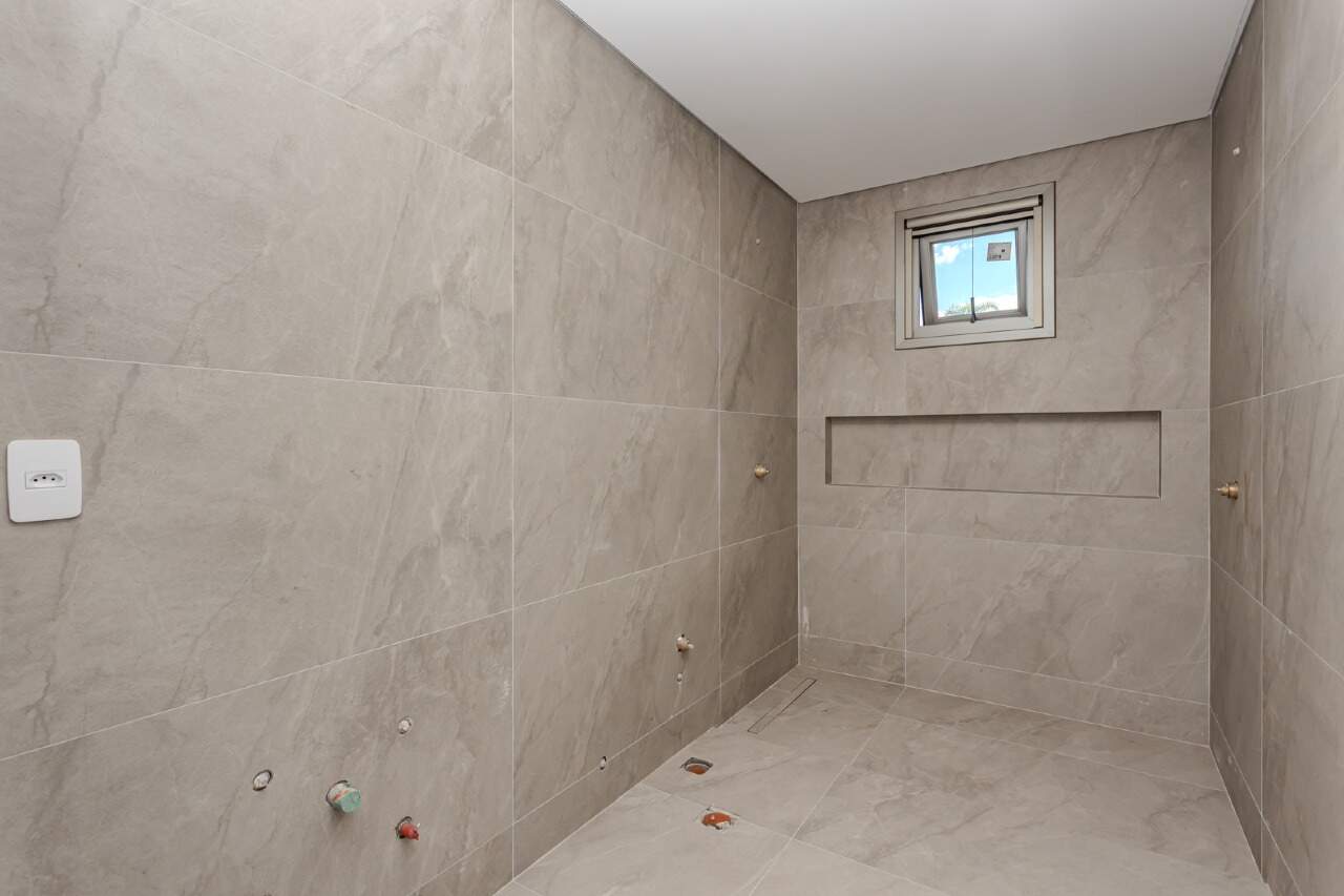 Casas à venda no Praia do Estaleiro: 