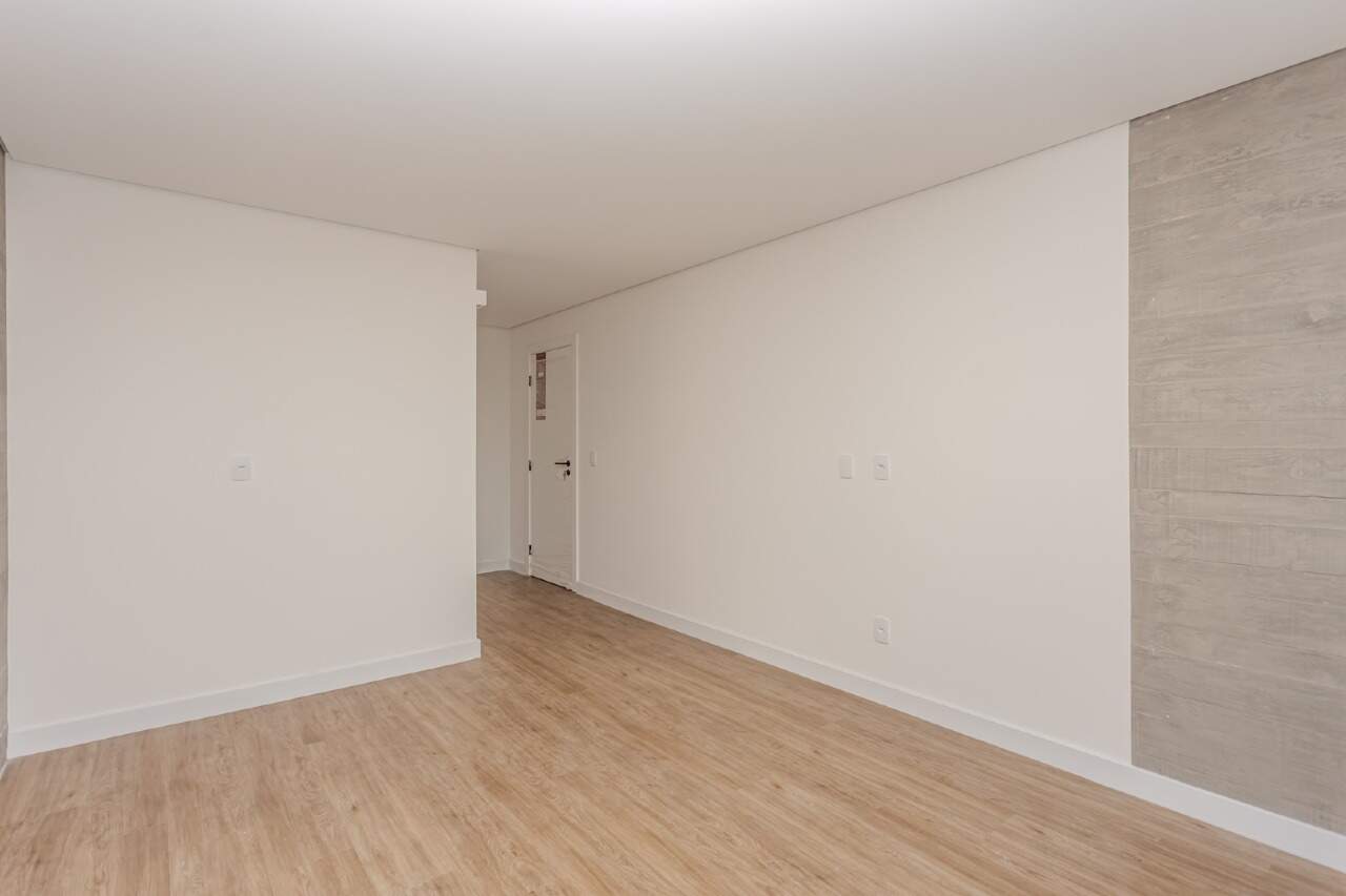 Casas à venda no Praia do Estaleiro: 