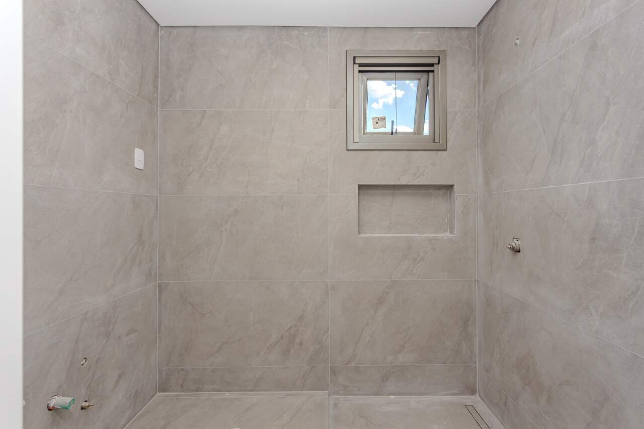 Casas à venda no Praia do Estaleiro: 