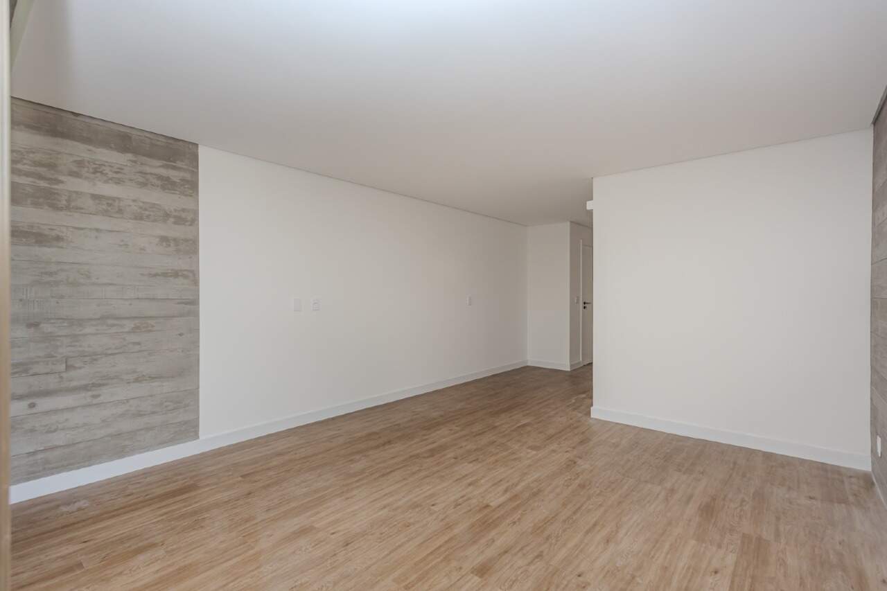 Casas à venda no Praia do Estaleiro: 