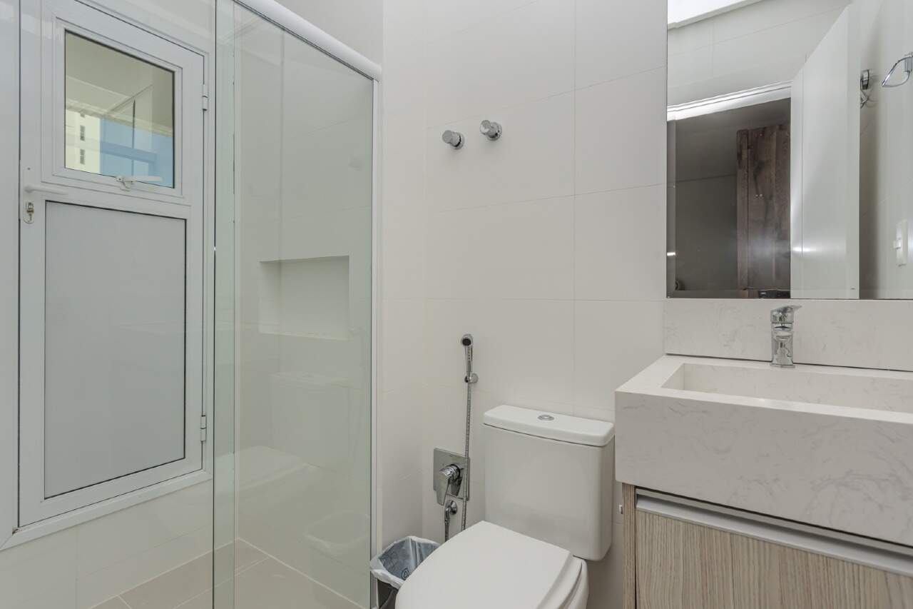 Apartamento à venda no Pioneiros: 