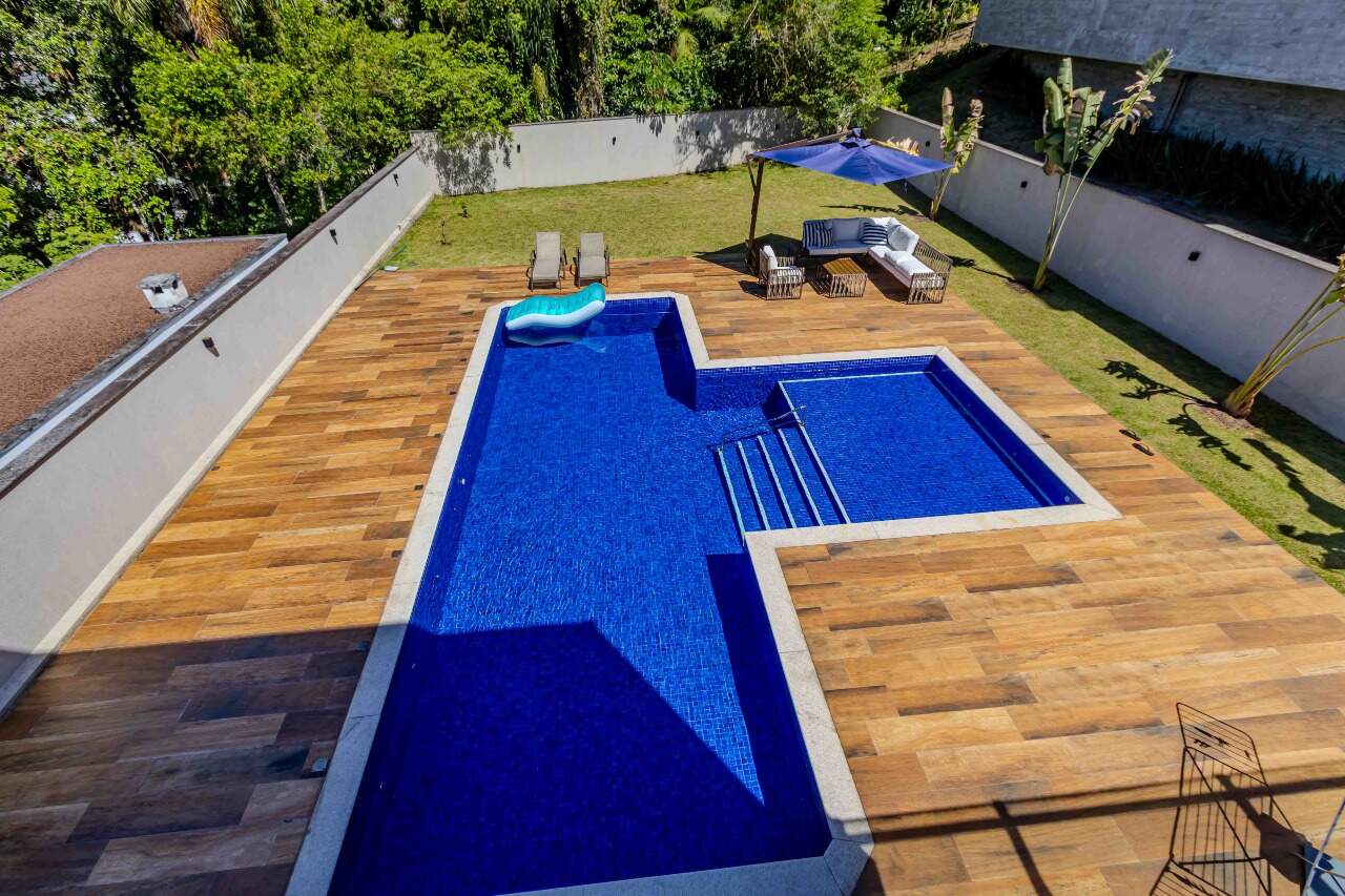 Casa de Condomínio para aluguel no Ariribá:
