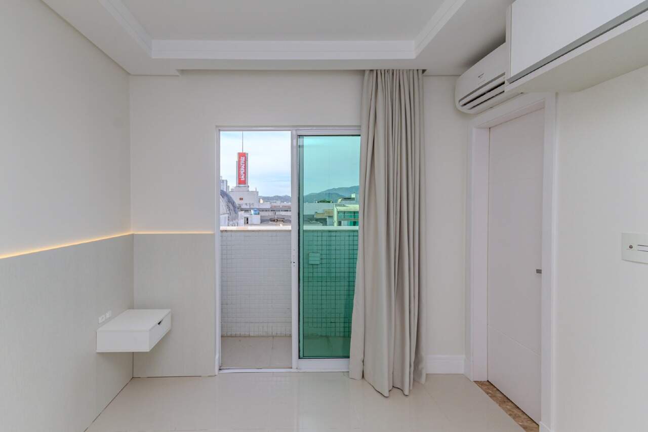 Apartamento diferenciado à venda no Centro: 