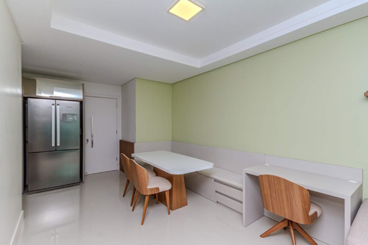 Apartamento diferenciado à venda no Centro: 