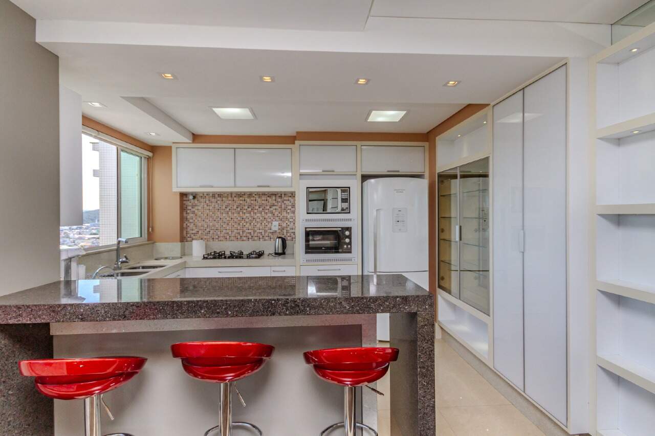 Cobertura para aluguel no Centro: 