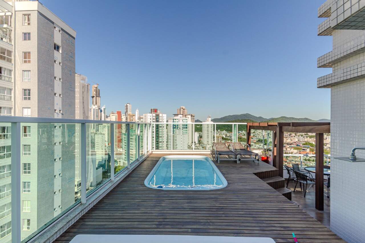 Cobertura para aluguel no Centro: 