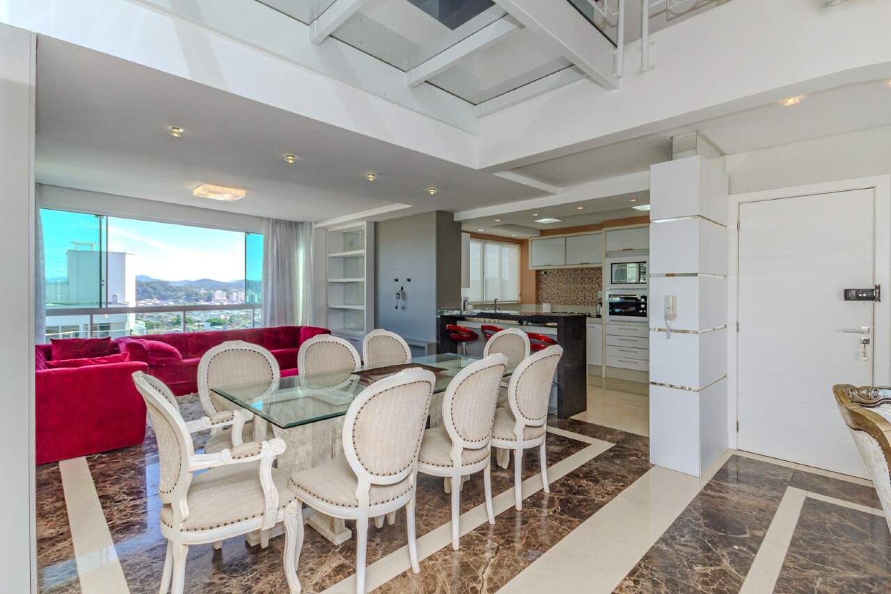 Cobertura para aluguel no Centro: 