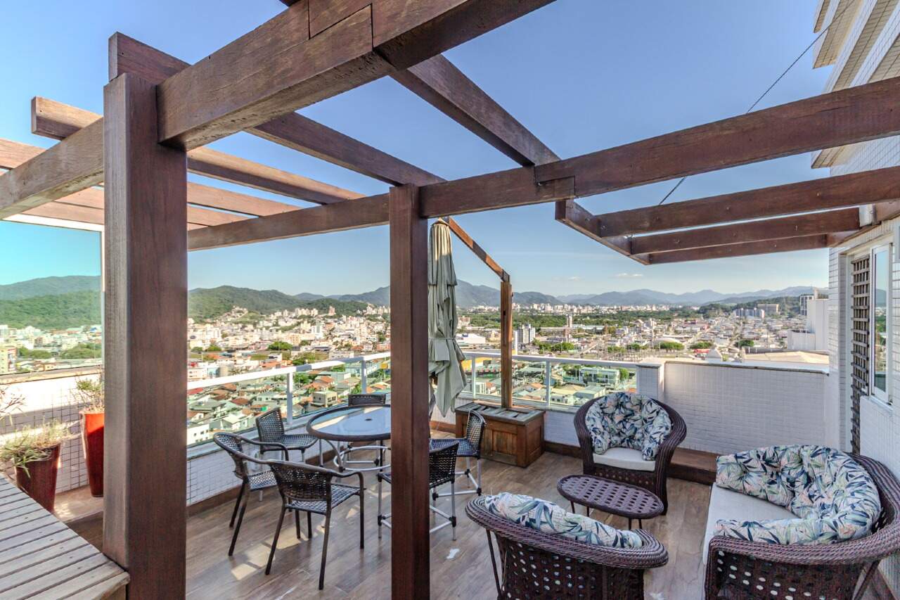 Cobertura para aluguel no Centro: 