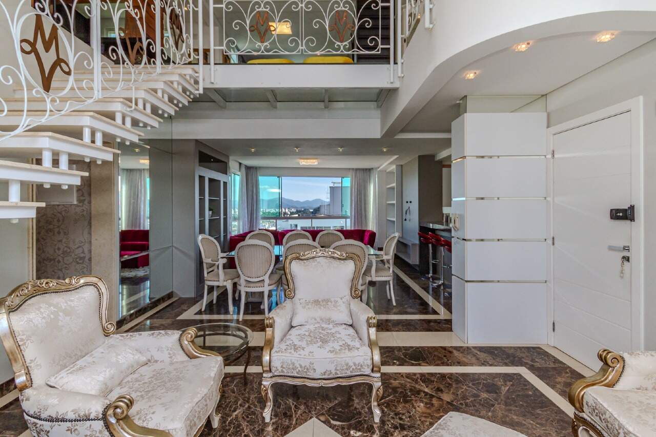 Cobertura para aluguel no Centro: 