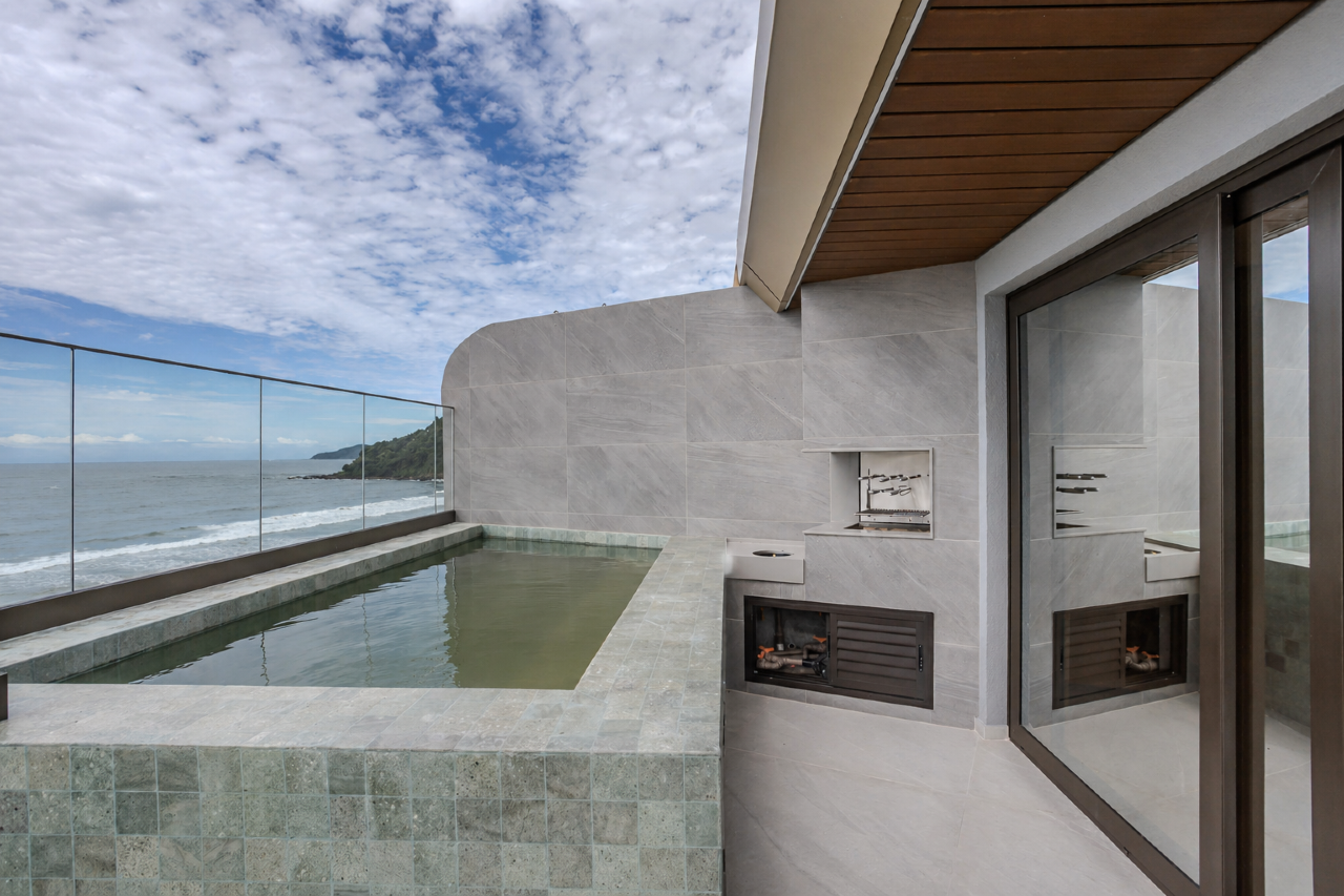 Apartamento diferenciado à venda no Praia Brava: 