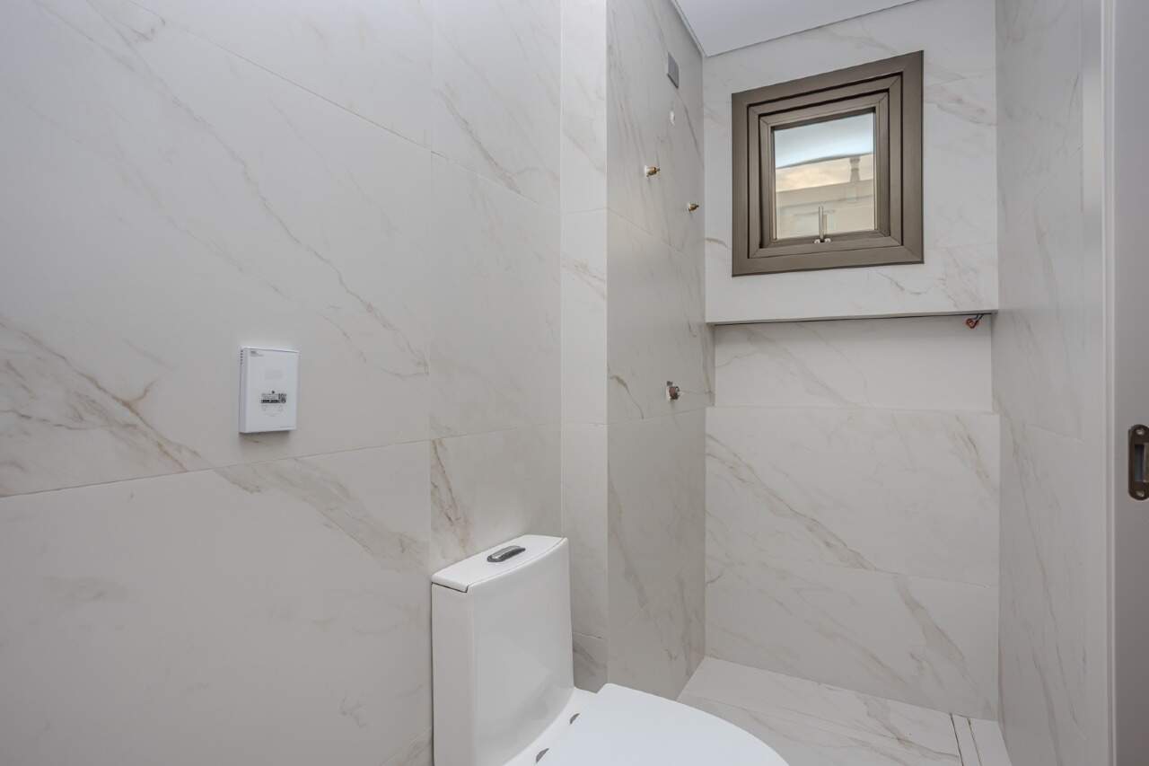 Apartamento diferenciado à venda no Praia Brava: